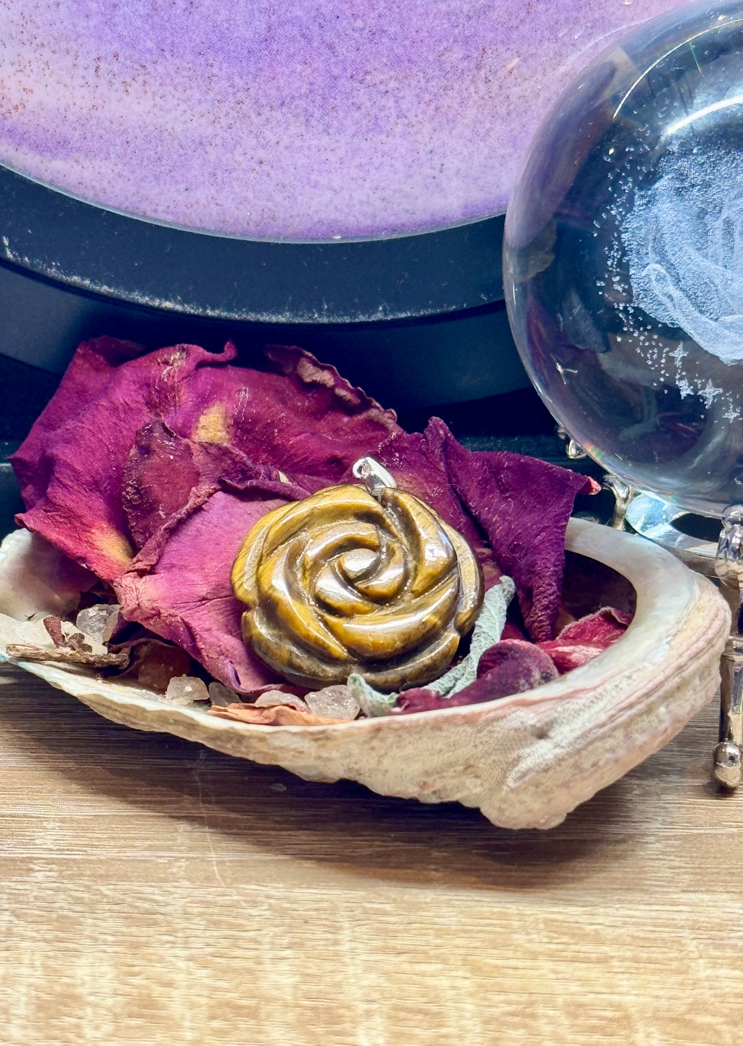 Pendentif rose en Oeil de Tigre