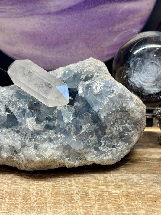Pointe biterminée de Quartz Cristal - pointes émoussées