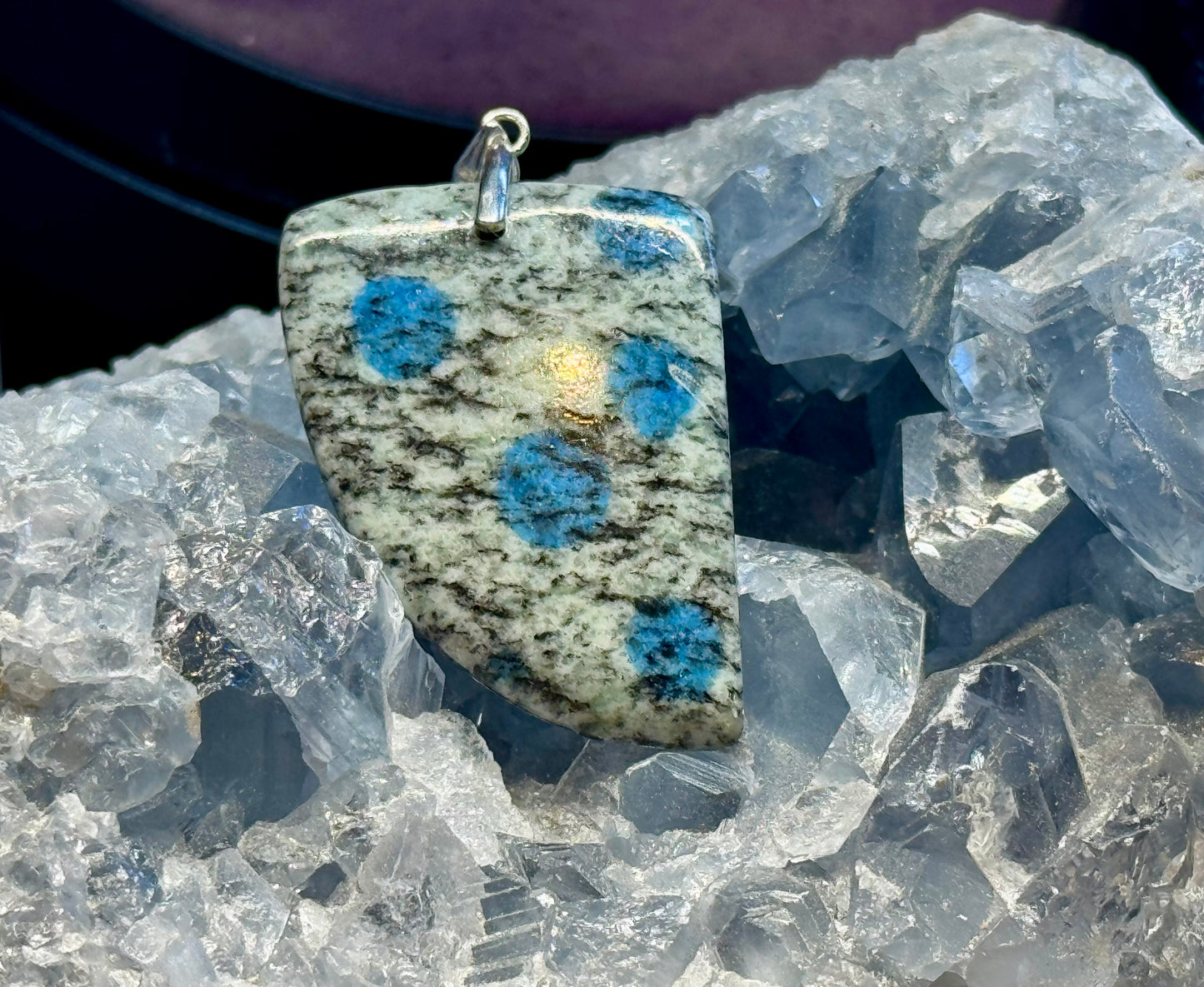 Pendentif de Jaspe K2