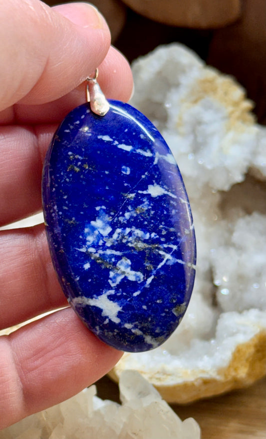 Pendentif de lapis-lazuli