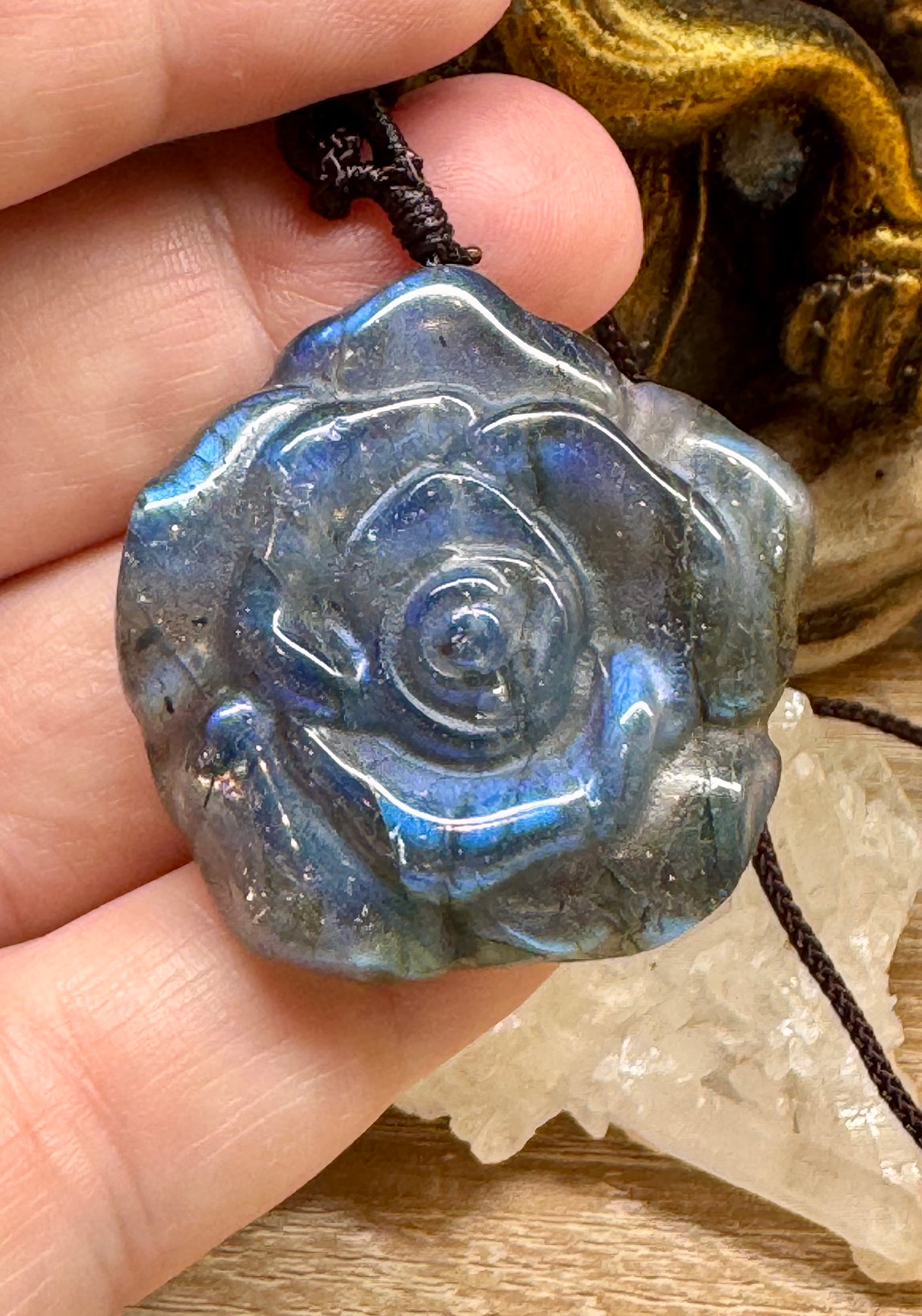 Pendentif rose en Labradorite