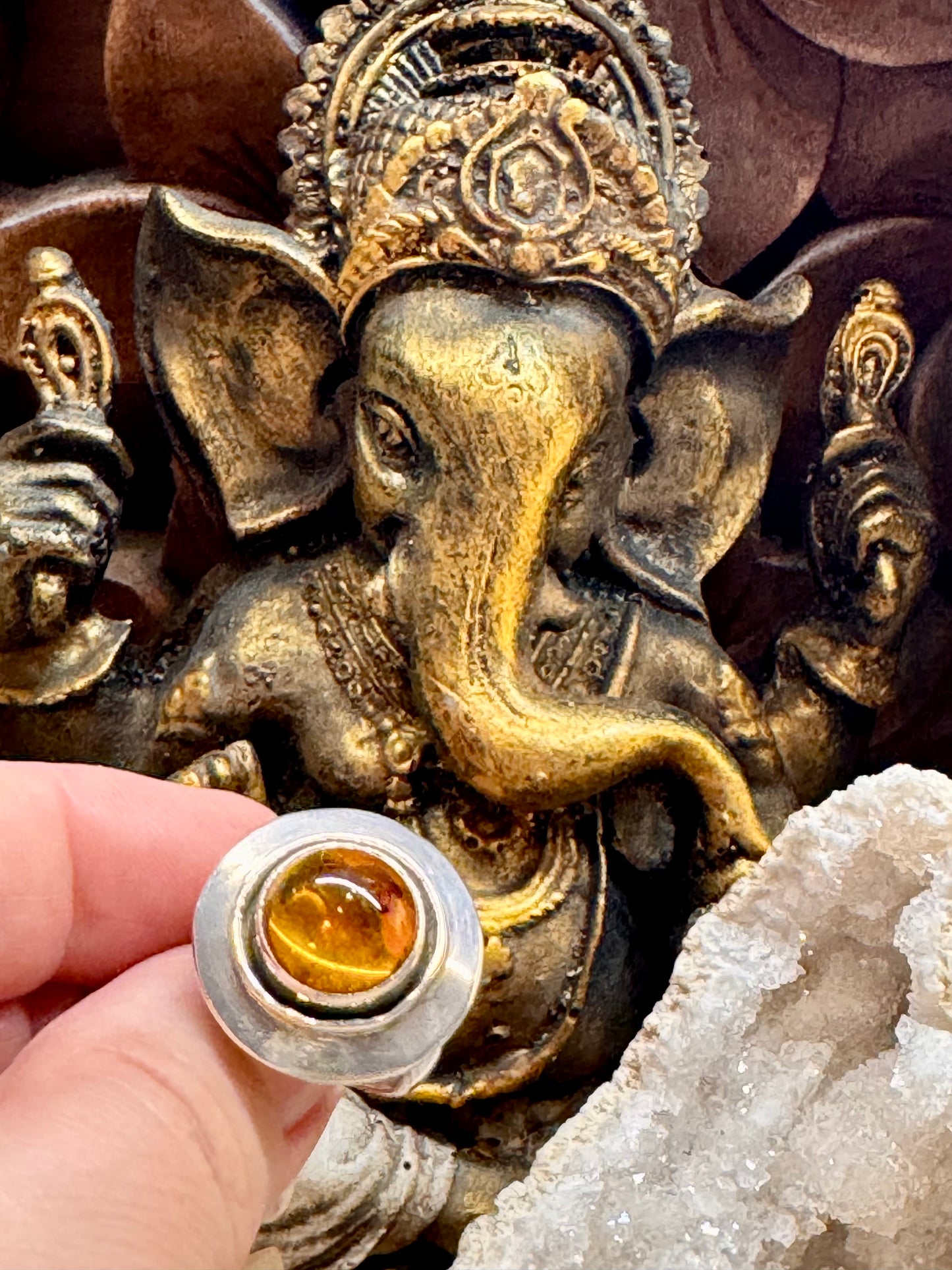 Bague en ambre T51