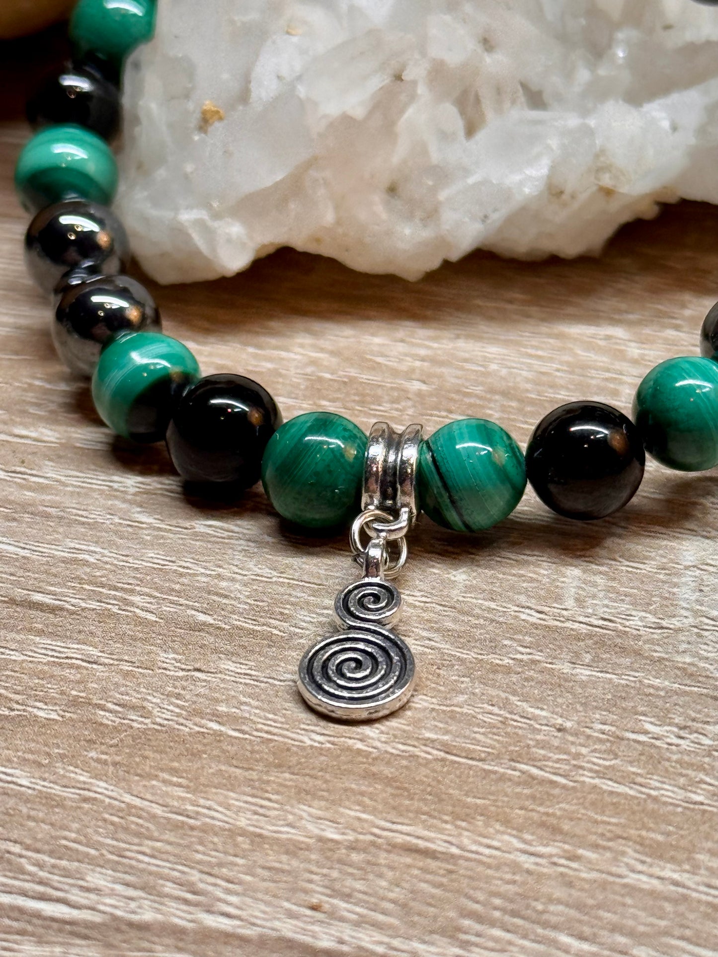 Bracelets "Lutte contre les douleurs"