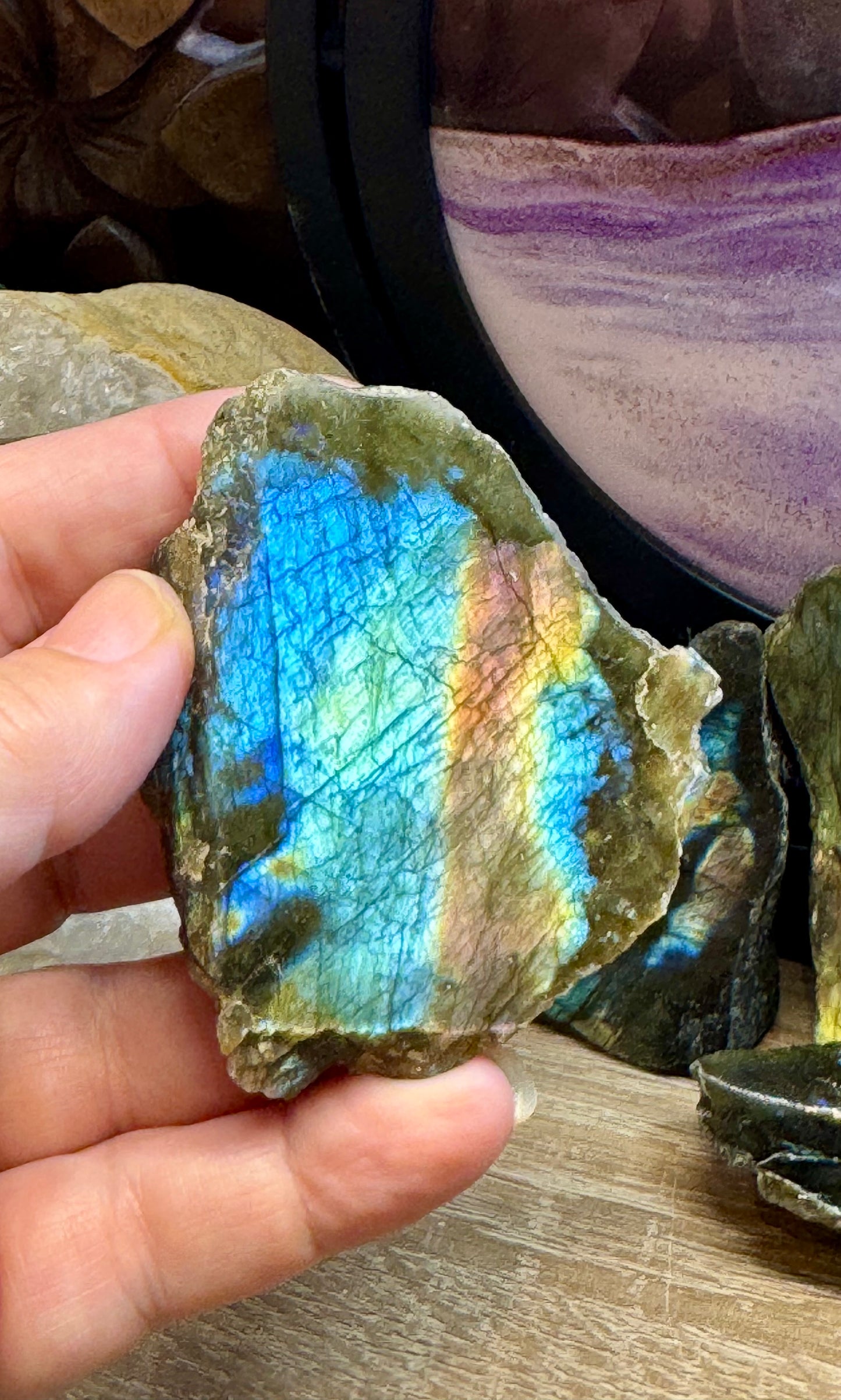 Labradorite une face polie