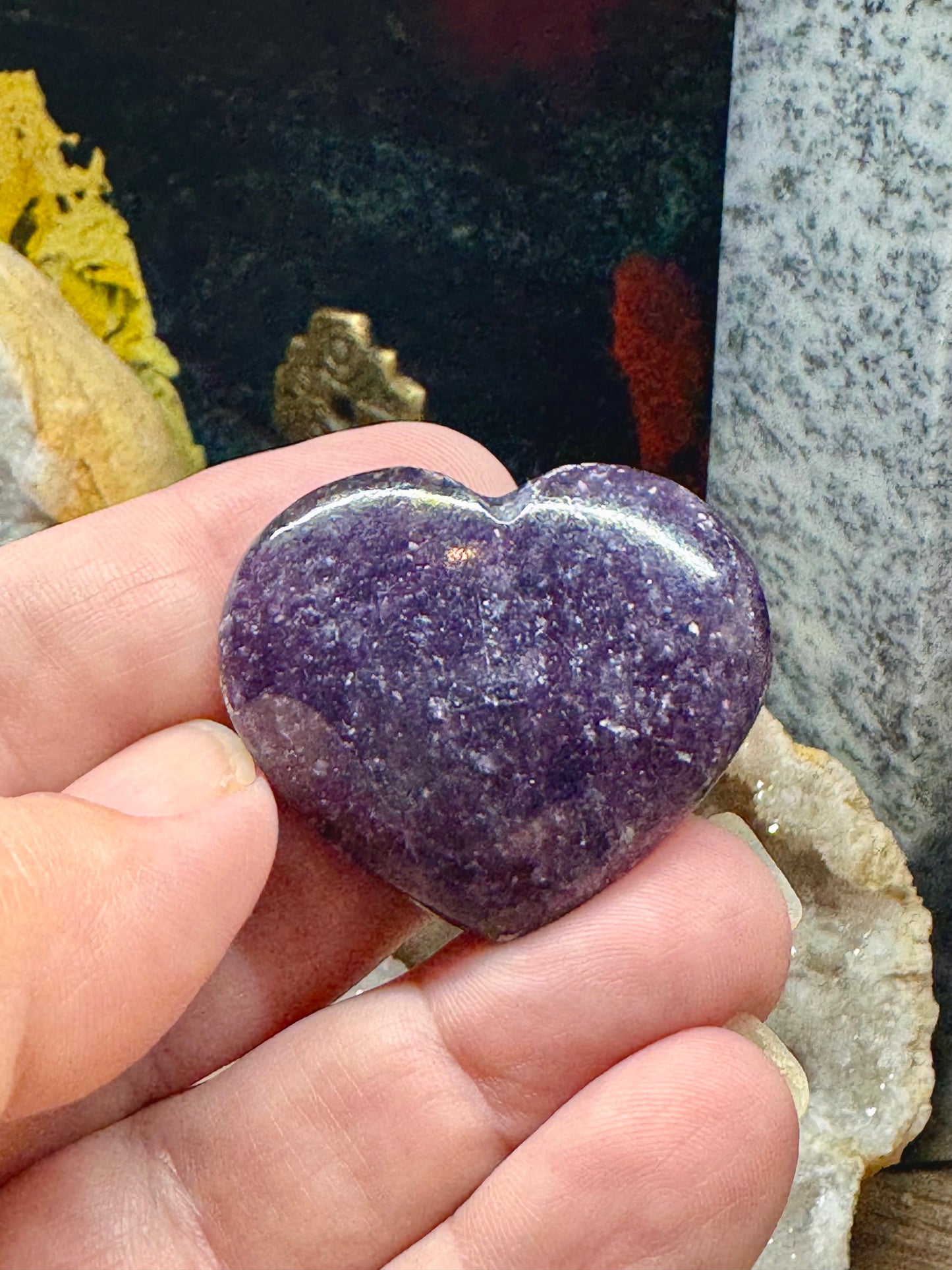 Cœur de lépidolite