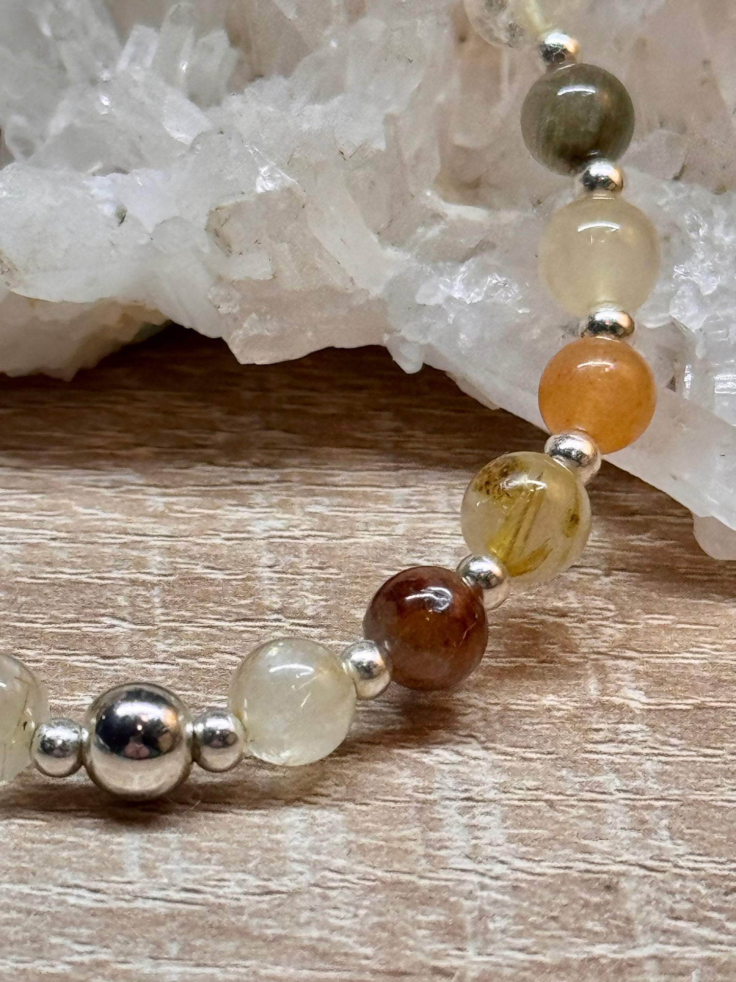 Bracelet "Force et Booster d’Énergie"