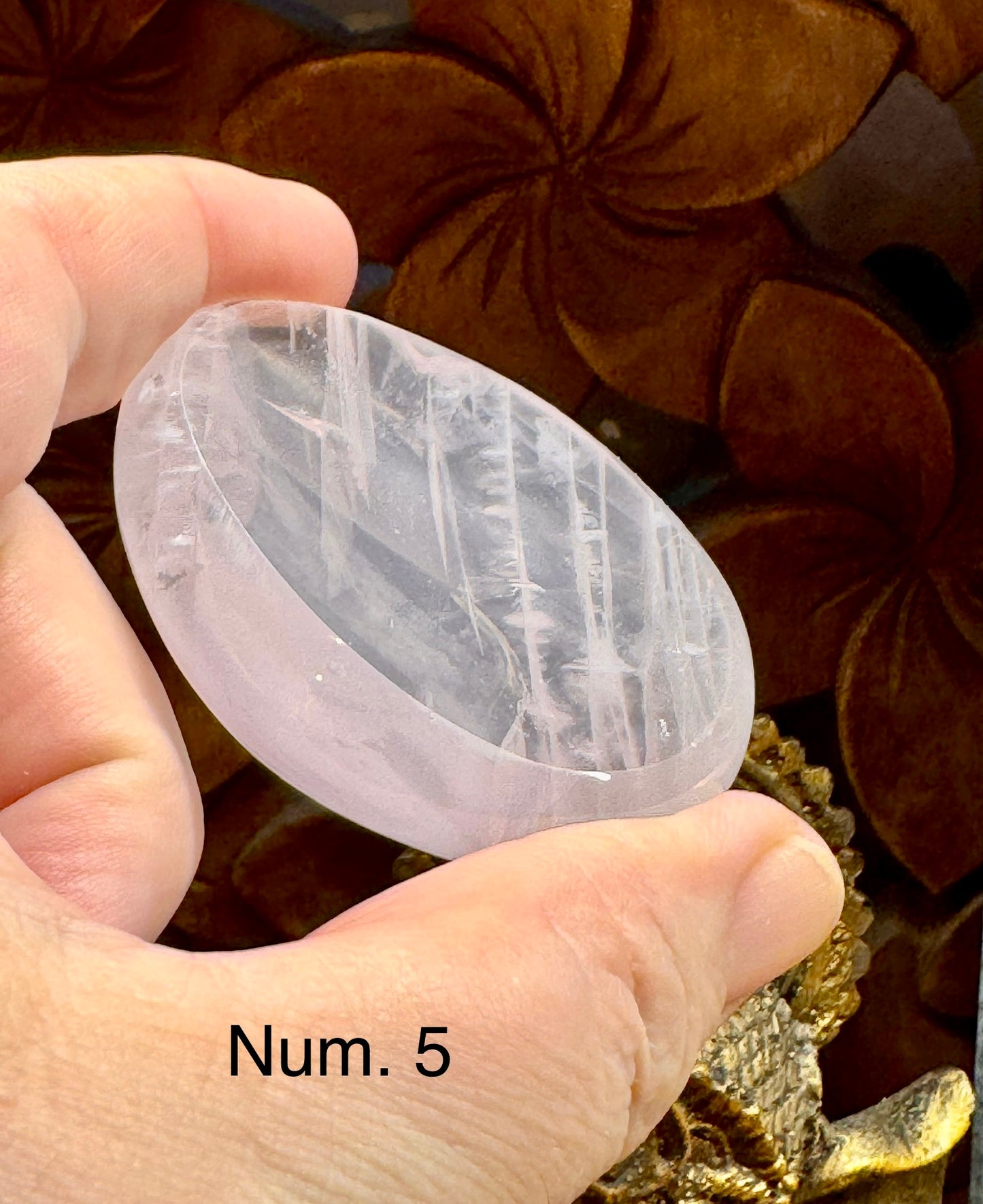 Pierre anti-stress en quartz rose