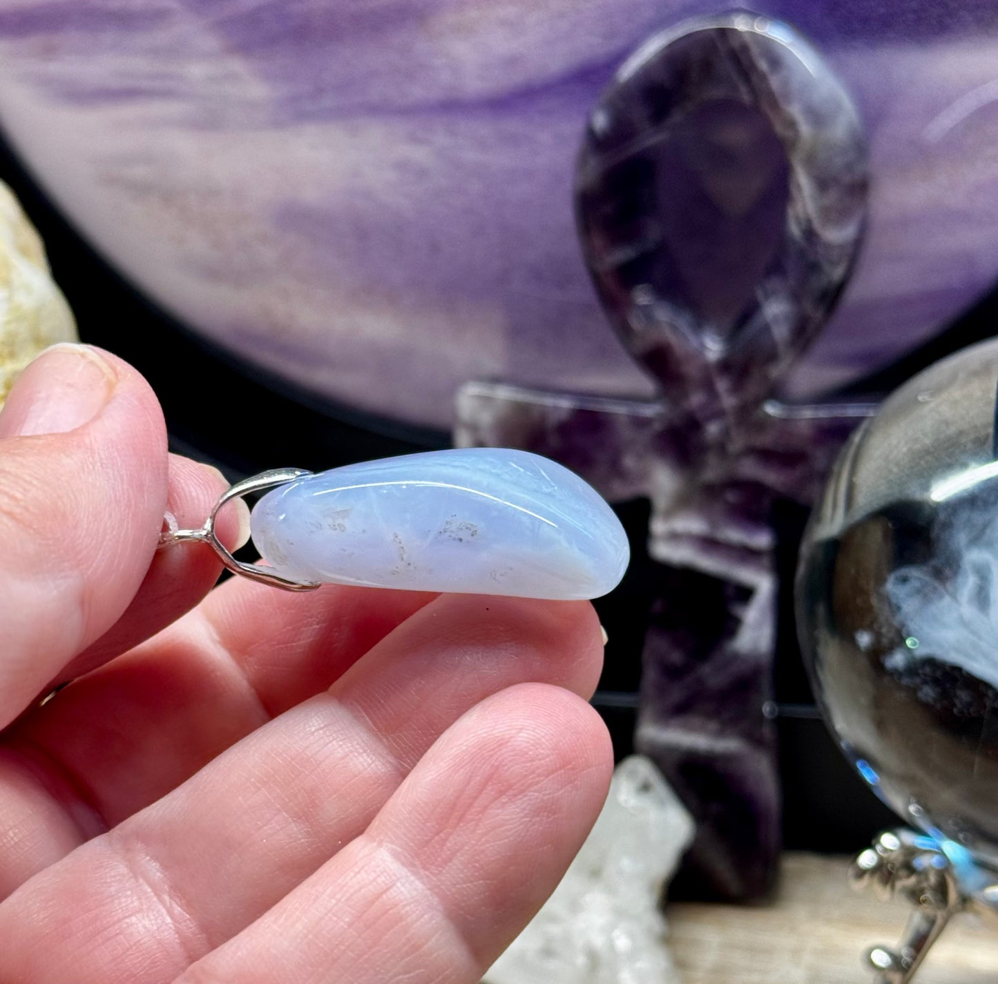 Pendentif de Calcédoine Bleue