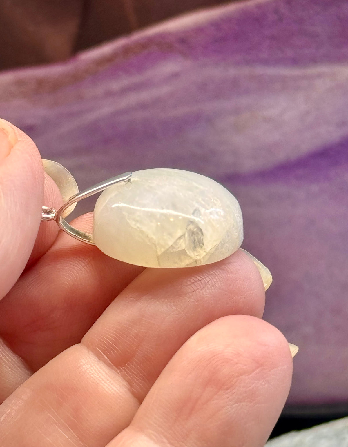 Pendentif de Péristérite rond