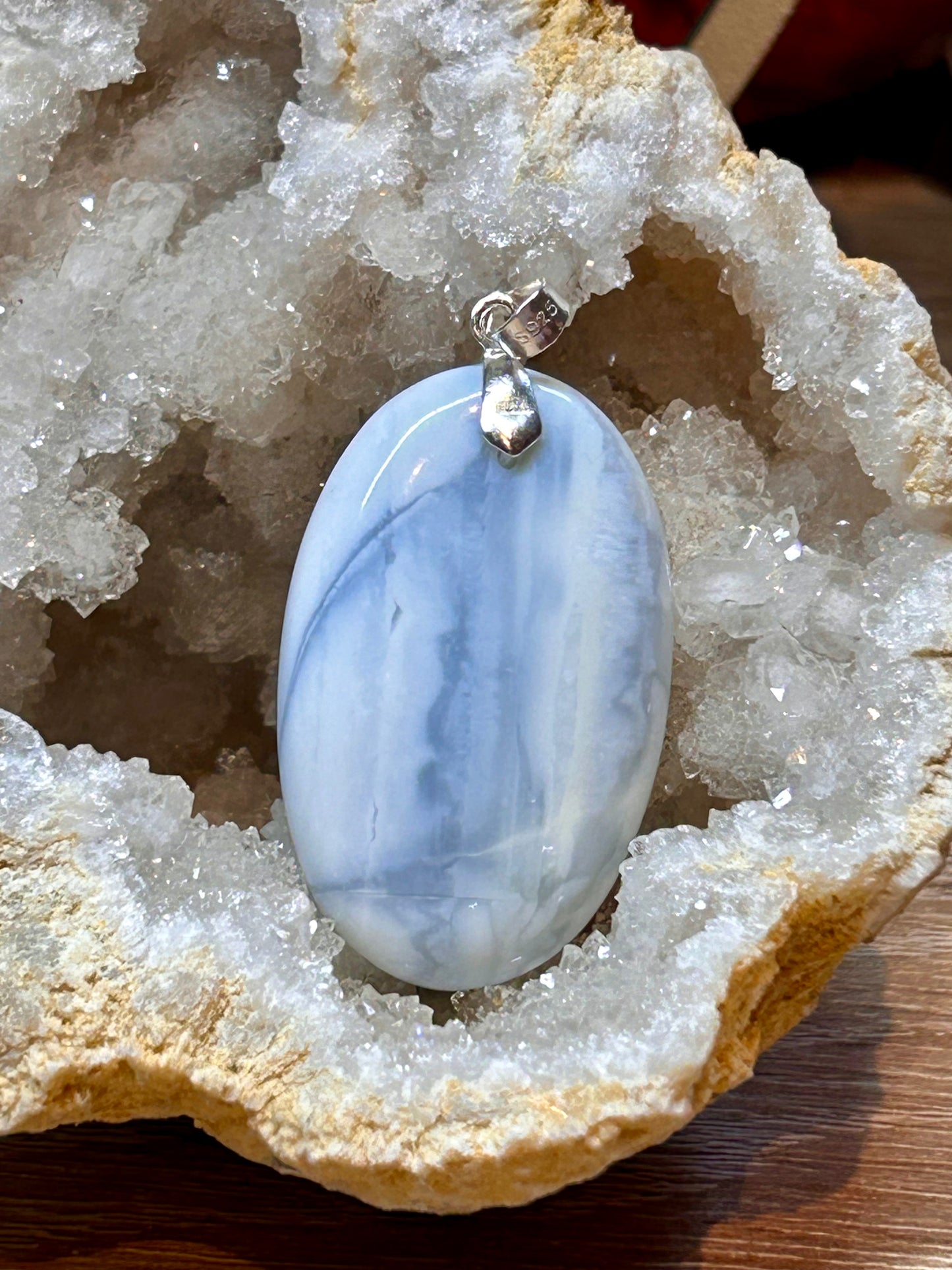 Pendentif d’opale bleue Owyhee