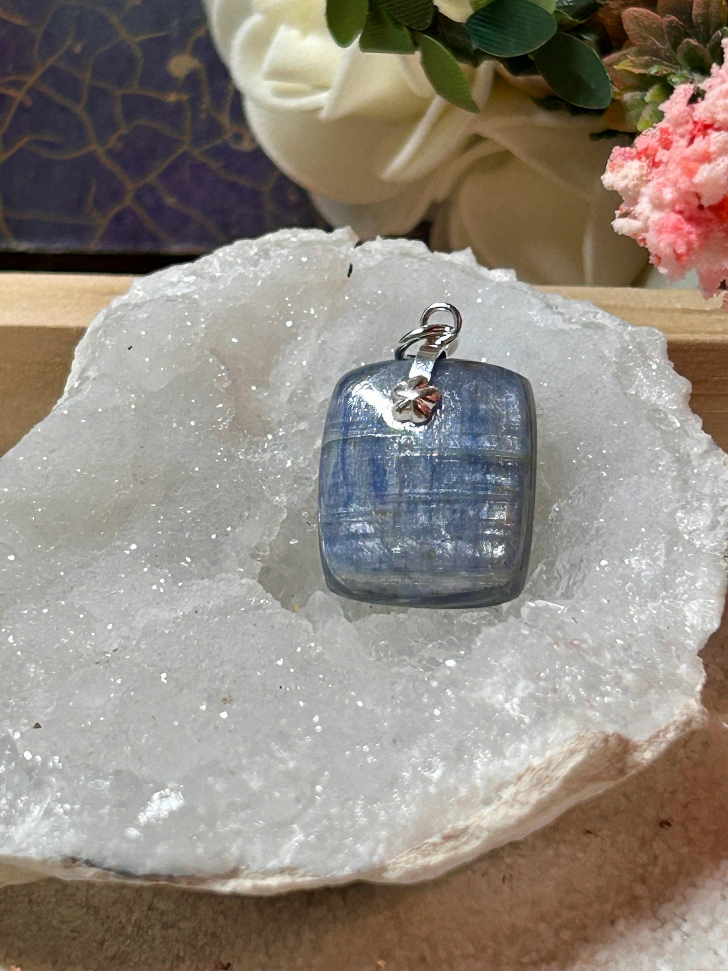 Pendentif de cyanite