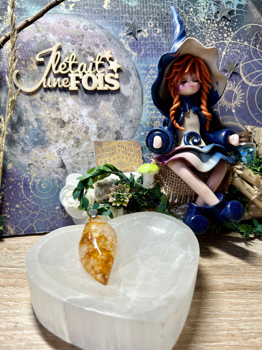 Pendentif de quartz hématoïde jaune - bélière en métal argenté