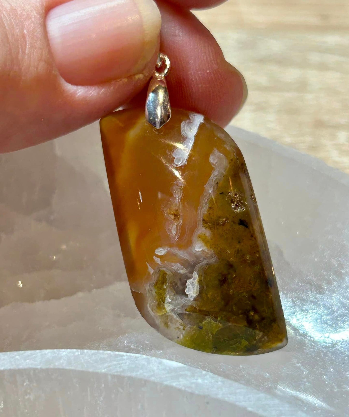 Pendentif en argent 925 d’Opale calcédoine