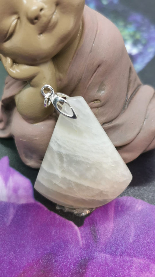 Pendentif de pierre de lune - bélière en argent 925