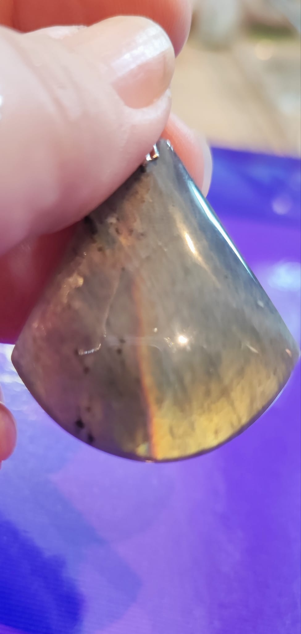 Pendentif en labradorite - bélière en argent 925